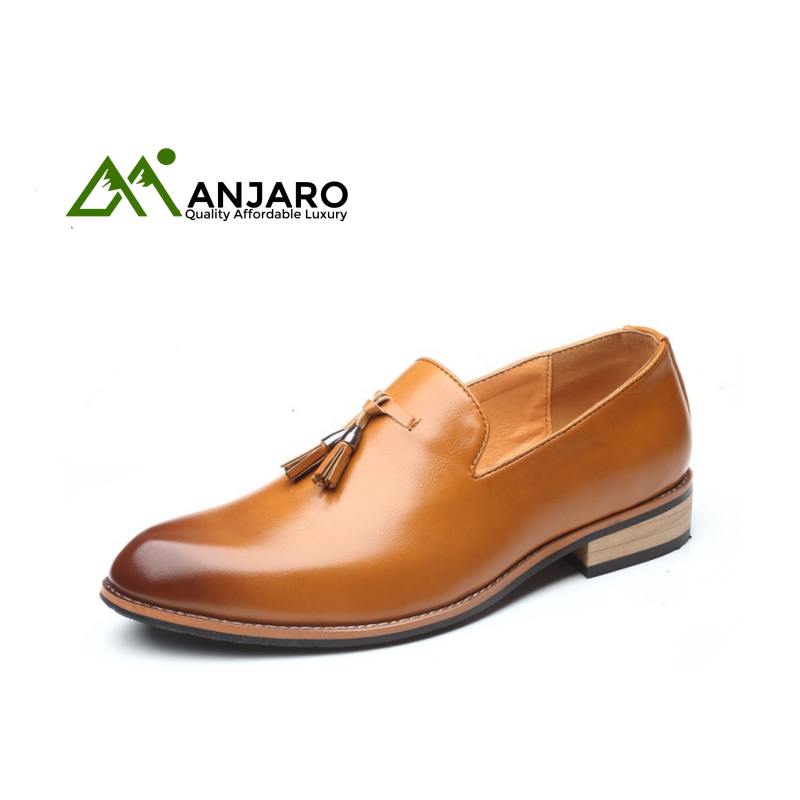 Men’s Casual Fashion Loafers – Patent Leather Pointed Toe Slip-On Office Shoes