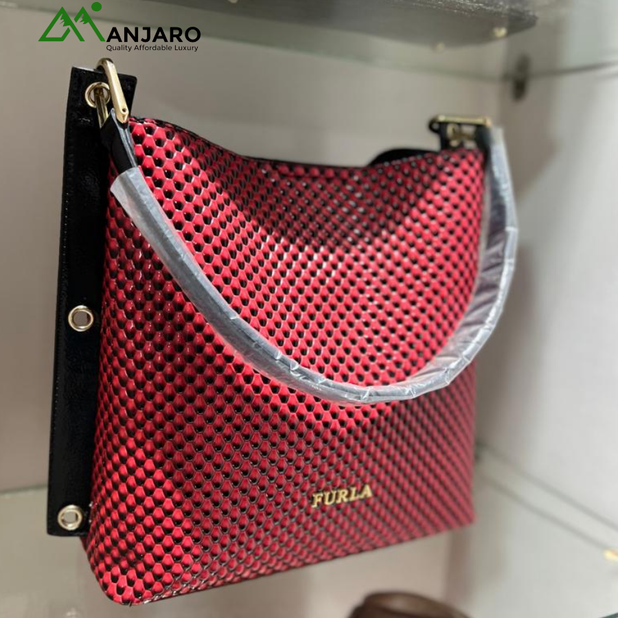 Red & Black Perforated Furla-Style Shoulder Bag – Unique Mesh Texture & Gold Logo Crossbody Purse