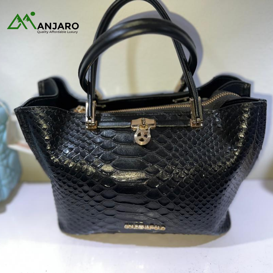 Chic Black Python Embossed Mini Tote Bag – Structured Bucket-Style Handbag with Gold Clasp
