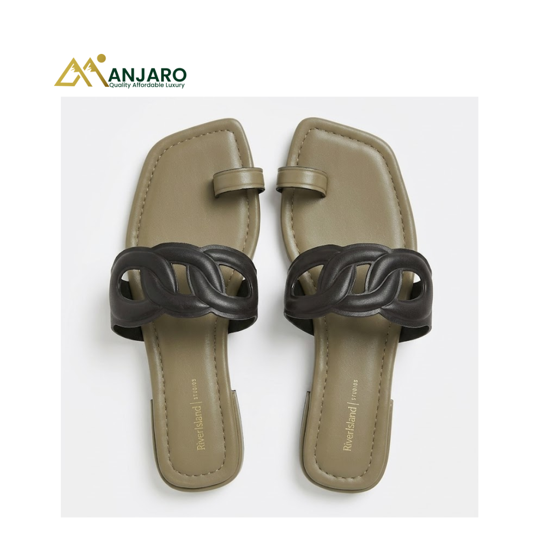River Island Studios Toe-Loop Flat Sandals – Women’s Casual Slides (UK Size 7)