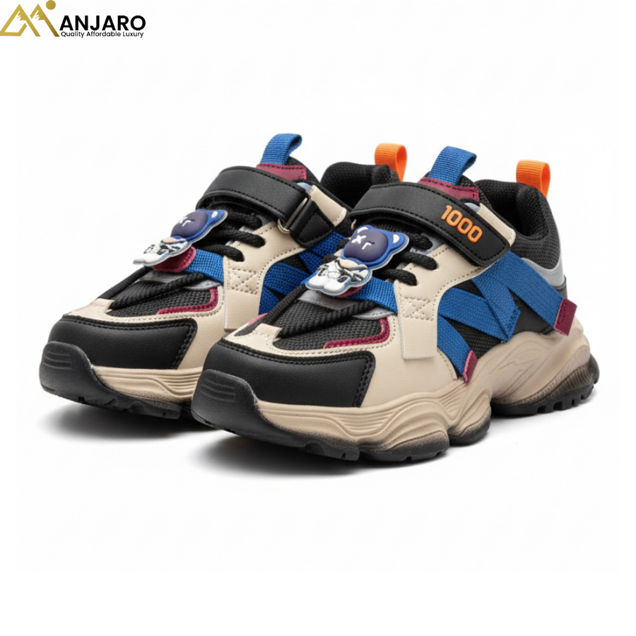 Kids Winter-Thermal Rabbit Graphic Sneakers