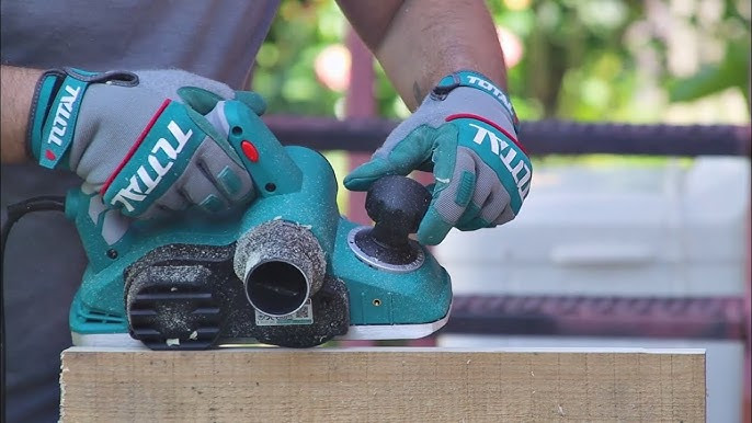 Total TL1108236 Electric planer