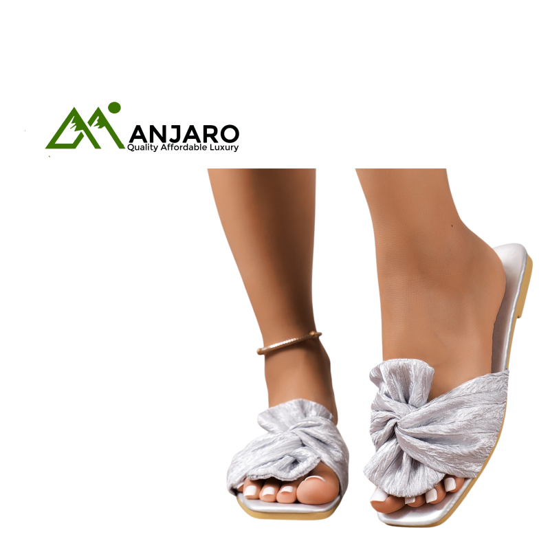 Women’s Old Money Style Flat Slippers – Lightweight, Cushioned & Elegant Everyday Sandals