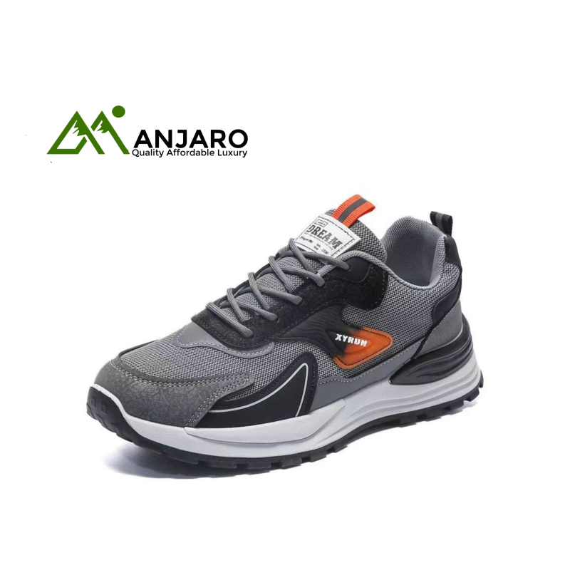 New Men’s Flying Mesh Sneakers – Casual Summer All-Match Breathable Lace-Up Running Loafers for Autumn