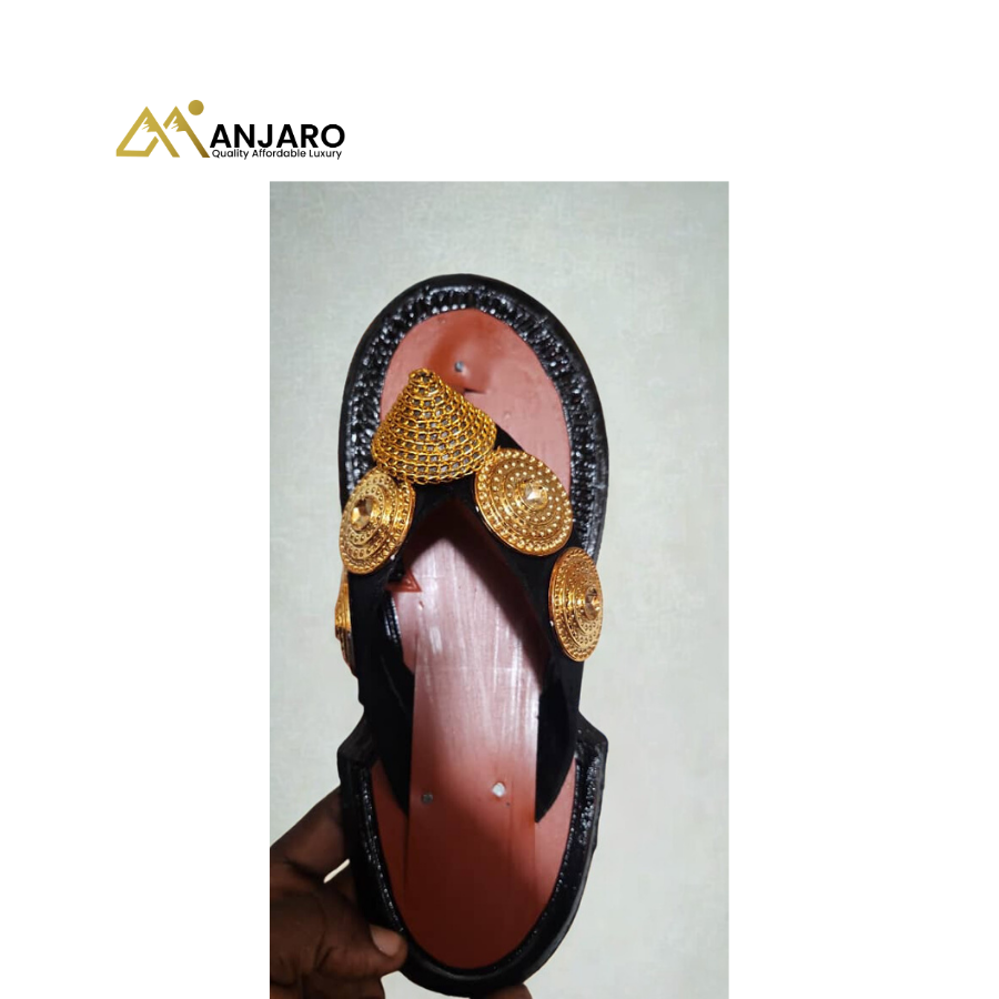 Royal Majesty Studded Leather Flip-Flops – Black & Gold